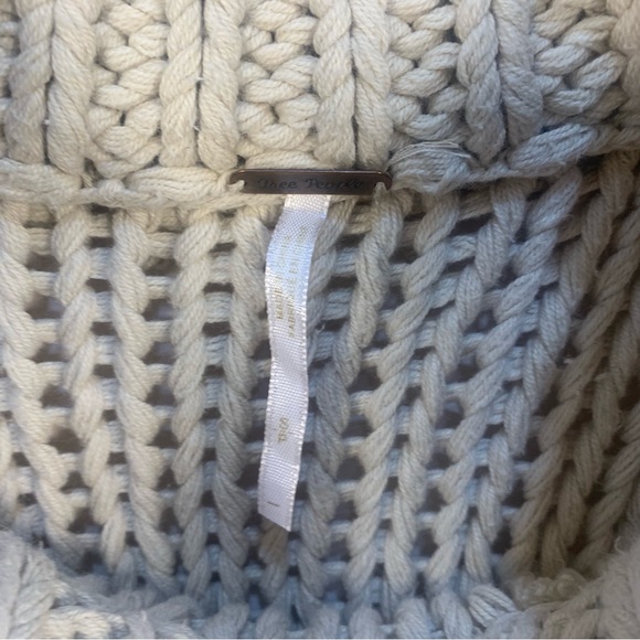 Free People My Only Sunrise Chunky Open Cable Knit Oversized Slouchy Sweater - Picture 9 of 16